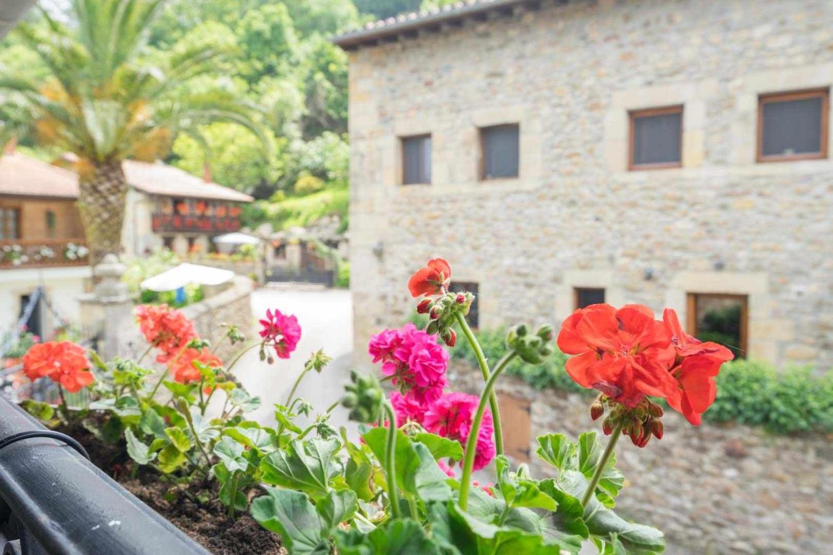 Casa De Al Lado En Barcenacionesヴィラ エクステリア 写真