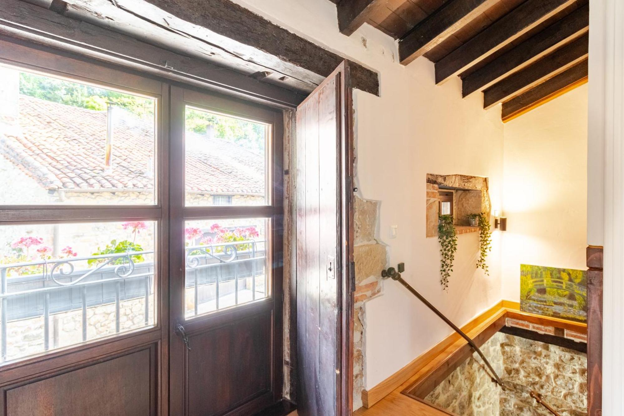 Casa De Al Lado En Barcenacionesヴィラ エクステリア 写真