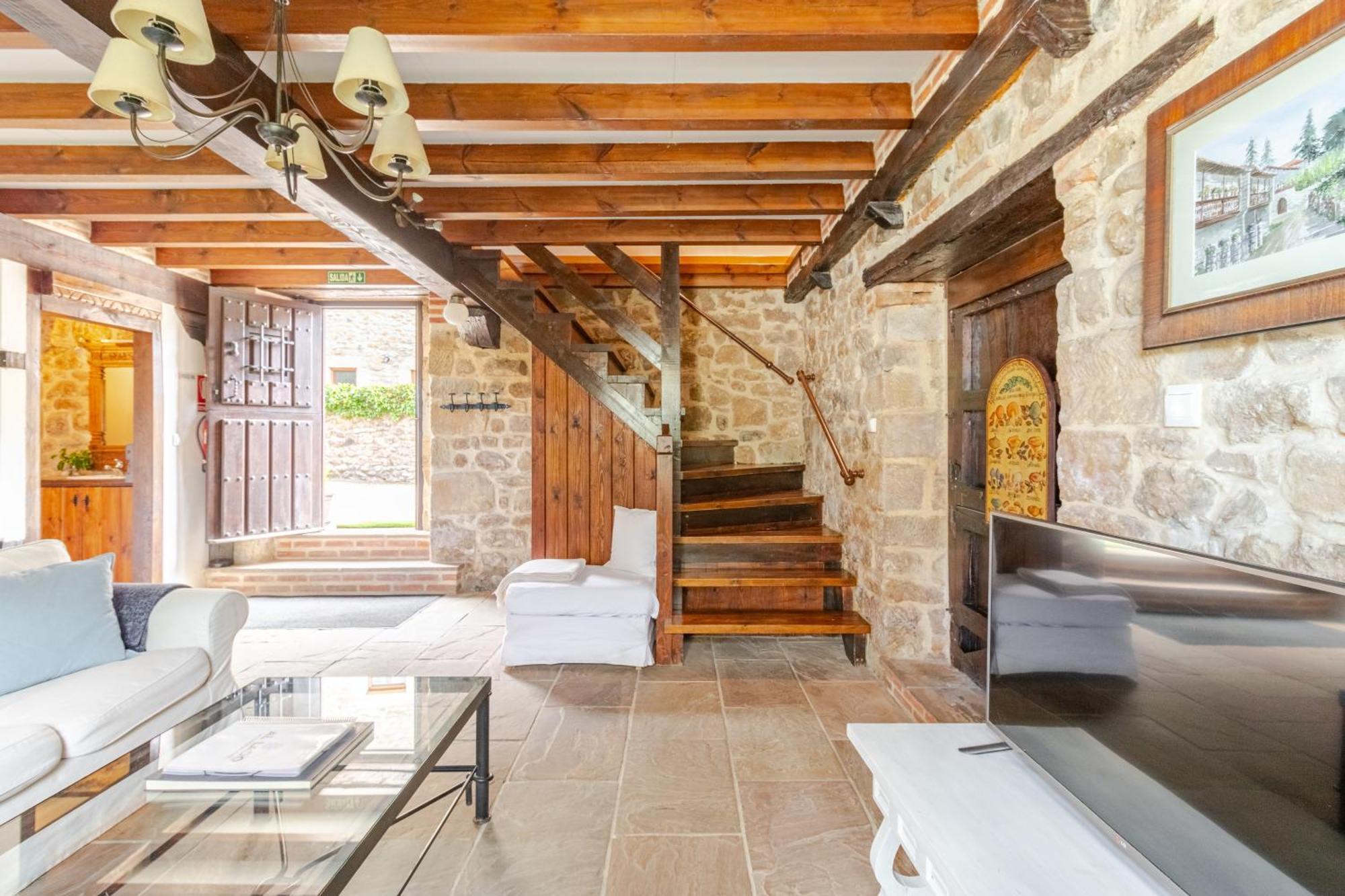 Casa De Al Lado En Barcenacionesヴィラ エクステリア 写真